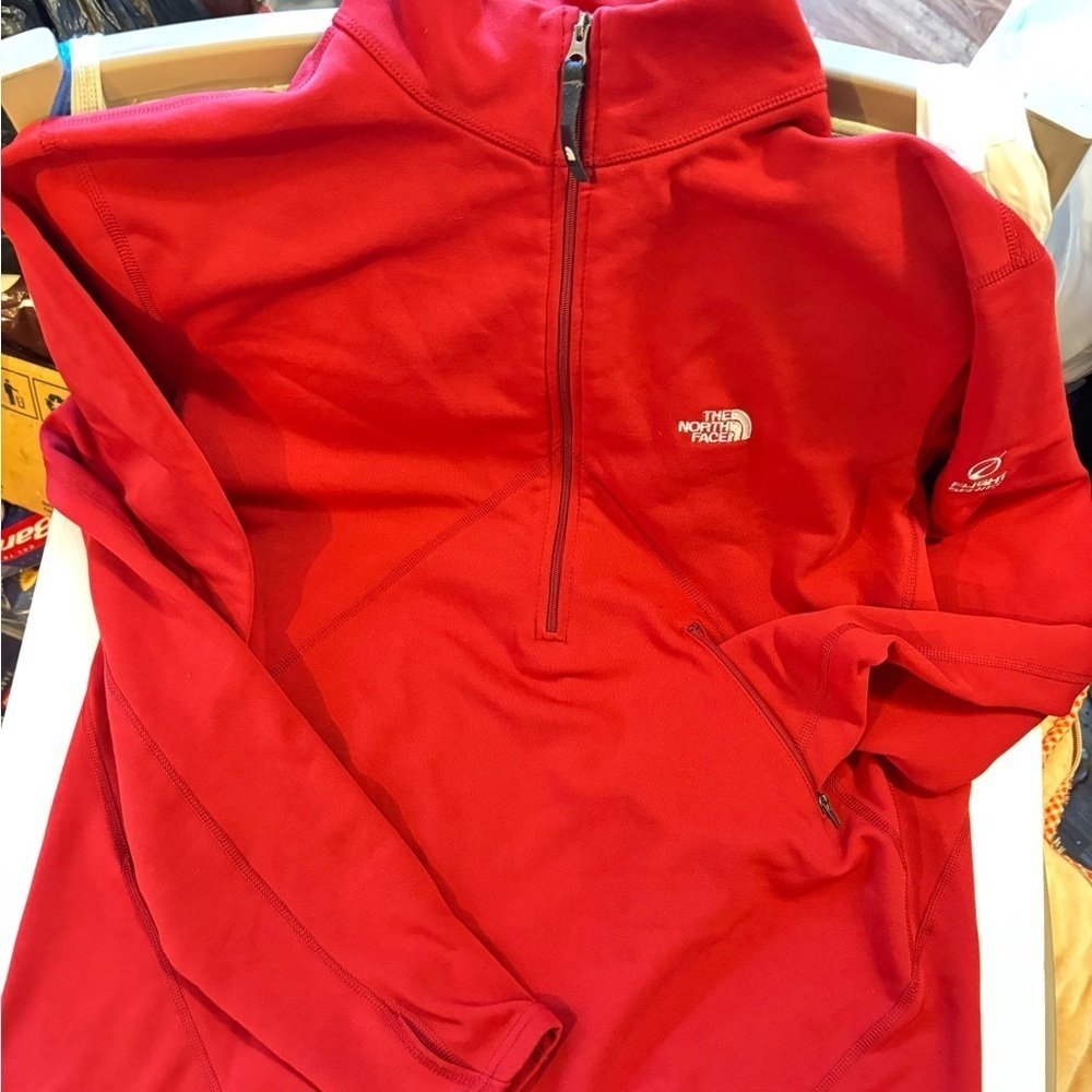 The North Face Men’s 1/4 Zip Fleece Pocket Pullover - Picture 11 of 11